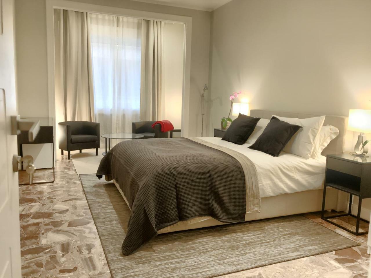 Silia House Centro 2*